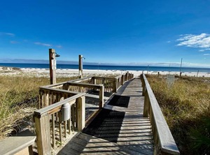 Corner | Orange Beach