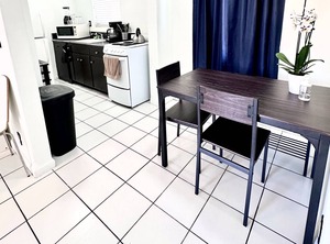 Southwinds | Hollywood South Central Beach