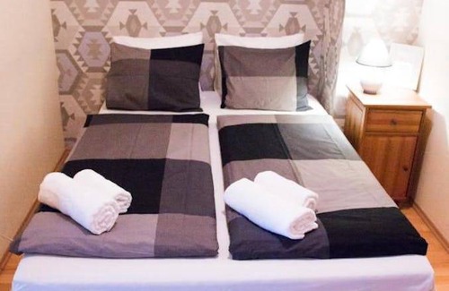 Erzsebetvaros Apartment | 100 m² Apartment ∙ 3 bedrooms ∙ 3 guests