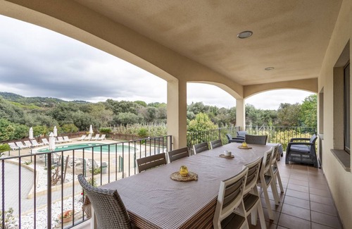 L'Ametlla del Valles House | 100 m² House ∙ 4 bedrooms ∙ 8 guests