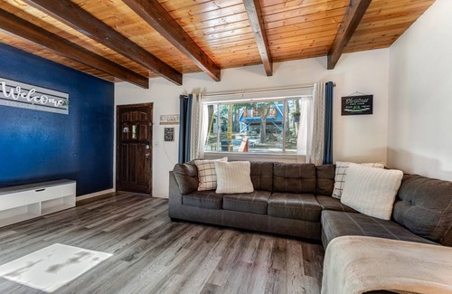 Arrowbear Lake House | 100 m² House ∙ 2 bedrooms ∙ 6 guests