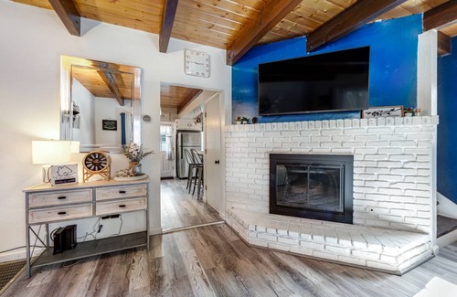 Arrowbear Lake House | 100 m² House ∙ 2 bedrooms ∙ 6 guests
