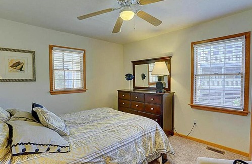 Ocean Hill House | 1001 - Mermaid Fantasy