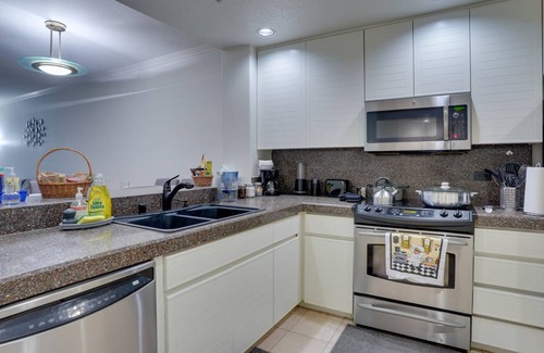 Airport Area Apartment | 114 m² Apartment ∙ 2 bedrooms ∙ 4 guests
