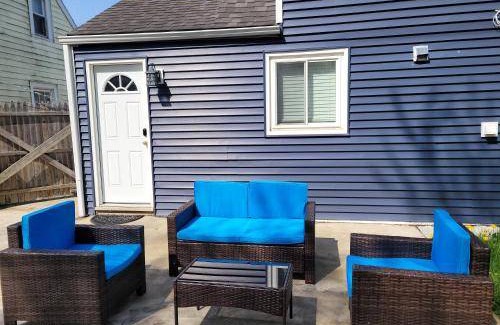 West Seneca House | 116 m² House ∙ 3 bedrooms ∙ 11 guests