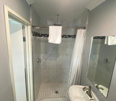 South Gate Hotel | 13 m² Motel ∙ 2 guests