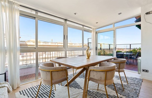 La Sagrada Familia Apartment | 130 m² Apartment ∙ 3 bedrooms ∙ 6 guests