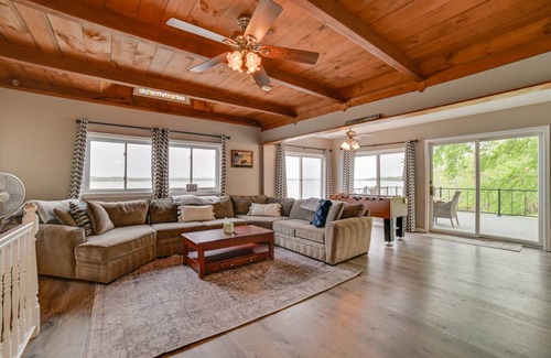 Seneca Falls Cottage | 153 m² Cabin ∙ 3 bedrooms ∙ 8 guests