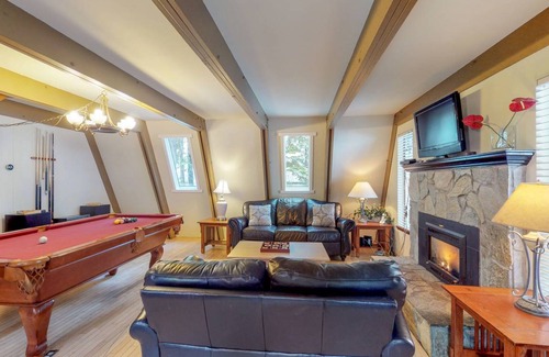South Lake Tahoe House | 154 m² House ∙ 3 bedrooms ∙ 10 guests