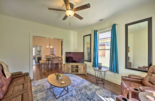 Downtown Riverside House | 167 m² House ∙ 3 bedrooms ∙ 8 guests