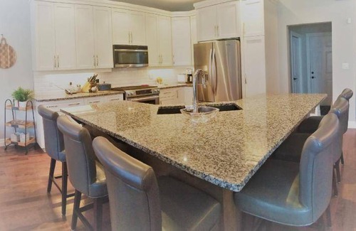 Rosemount House | 181 m² House ∙ 2 bedrooms ∙ 2 guests
