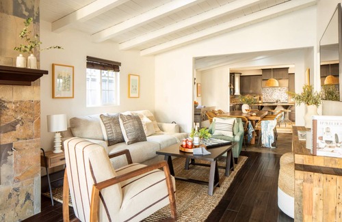 Balboa Peninsula House | 185 m² House ∙ 3 bedrooms ∙ 8 guests