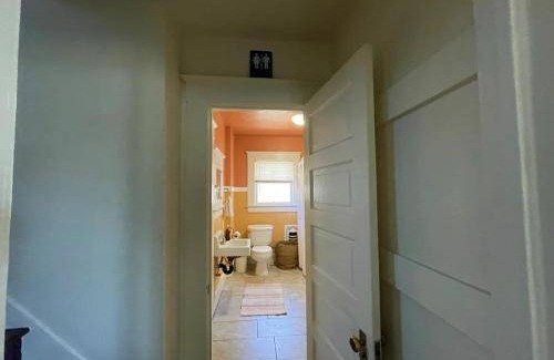 Tower District Hostel | 23 m² Hostel ∙ 2 guests