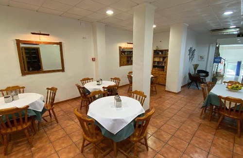 El Altet Bed & Breakfast | 25 m² Bed and breakfast ∙ 127 guests