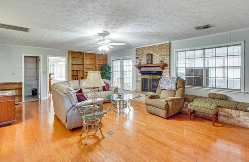 Montgomery House | 258 m² House ∙ 4 bedrooms ∙ 8 guests