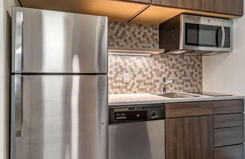 Waukee Hotel | 28 m² Hotel ∙ 8 guests