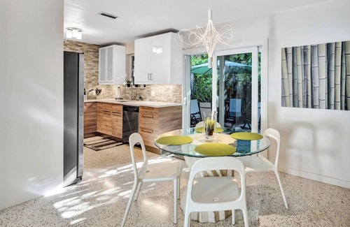 Wilton Manors House | 3/2 with pool, 5 min. walk to food and fun