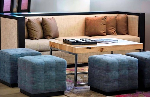 Santa Ana Heights Hotel | 3-Star Hotel ∙ Newport Beach Marriott Bayview