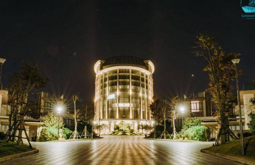 Cam Lam Resort | 300 m² Resort ∙ 4 bedrooms ∙ 12 guests