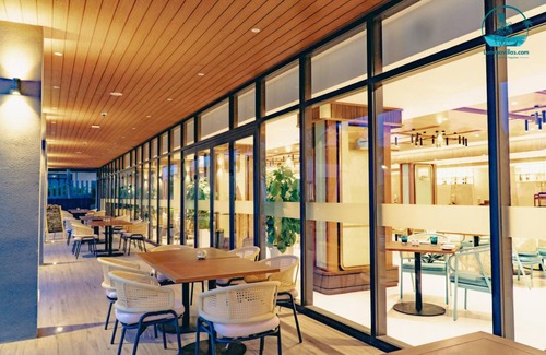 Cam Lam Resort | 300 m² Resort ∙ 4 bedrooms ∙ 12 guests