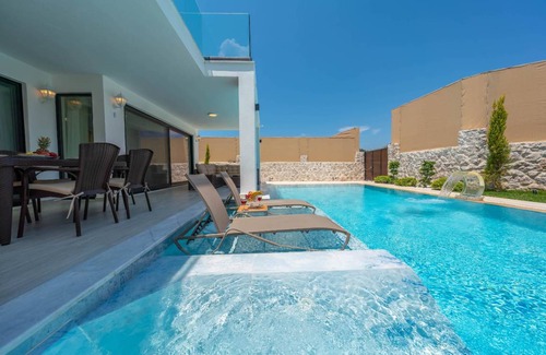 Hisaronu Villa | 300 m² Villa ∙ 4 bedrooms ∙ 8 guests