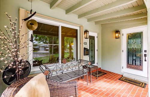 Downtown Hollywood Apartment | 42 m² Apartment ∙ 3 guests