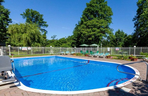Nanuet Hotel | 50 m² Hotel ∙ 127 guests