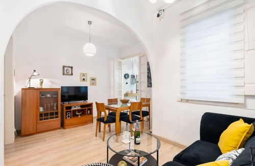 La Sagrada Familia Apartment | 55 m² Apartment ∙ 2 bedrooms ∙ 3 guests