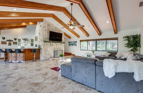 Coral Springs Villa | 557 m² Villa ∙ 6 bedrooms ∙ 12 guests
