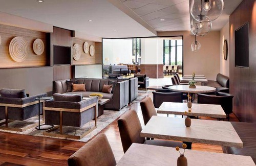 Burlingame Hotel | 56 m² Hotel ∙ 127 guests