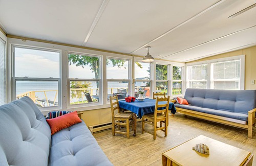 Red Creek Cottage | 60 m² Cabin ∙ 2 bedrooms ∙ 7 guests