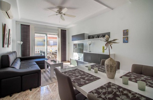 Torrevieja Apartment | 65 m² Apartment ∙ 2 bedrooms ∙ 4 guests