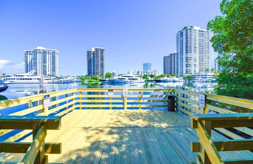 Aventura Apartment | 68 m² Apartment ∙ 1 bedroom ∙ 3 guests