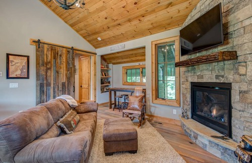 Banner Elk House | 88 m² House ∙ 2 bedrooms ∙ 6 guests