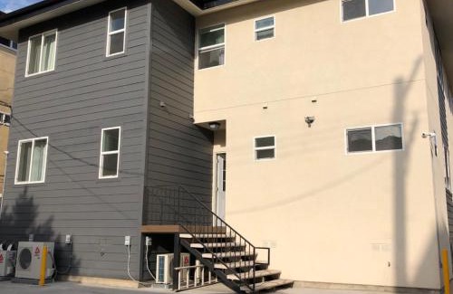Koreatown Hostel | 8th and Ardmore