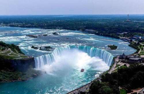 Niagara Falls Bed & Breakfast | Anne’s house