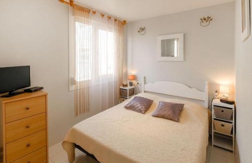 Vinaros Apartment | Apartment Cala Montero-1 by Interhome