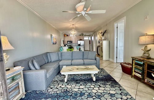 Orange Beach Condo | Beautiful 2nd Floor Condo located on the Beach with Views of The Pass