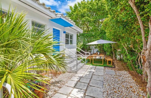South Pointe Apartment | Beautiful Apt in the heart of Miami Beach