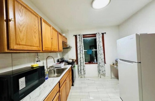 Downtown Buffalo House | Beautiful Family Home, Main Street, Buffalo. NY