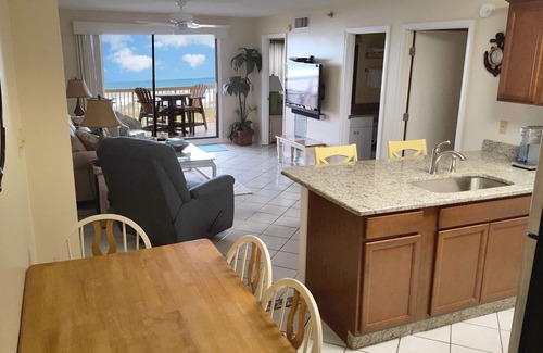 Orange Beach Condo | Best Value and View, 2nd Floor Corner, Closest Gulf Front Swim Thru Heatd Pool