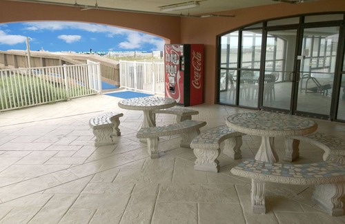 Orange Beach Condo | Best Value and View, 2nd Floor Corner, Closest Gulf Front Swim Thru Heatd Pool
