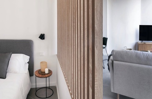 La Vila Olimpica del Poblenou Apartment | Bright Oasis 202 Summ