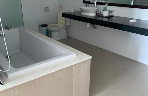 Phu Hai Beach Apartment | Căn Hộ Nghĩ Dưỡng Ocean Vista ( 3 Phòng Ngủ )