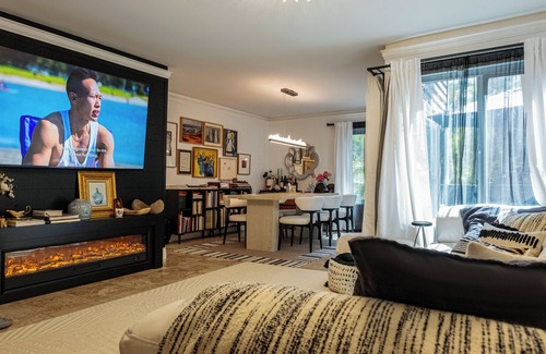 Lake Forest Condo | Charming 2-bedroom condo in peaceful Lake Forest, 1414ft, Good location