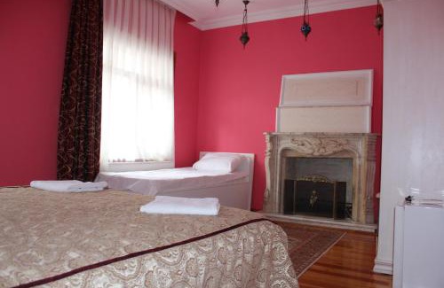 Sultanahmet Hostel | Cheers Lighthouse