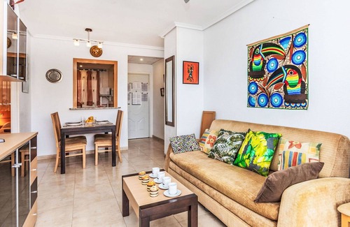 Cabanes Apartment | Cosy apartment for 6 guests with pool, A/C, TV and terrace