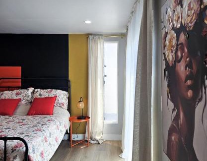Mid City Hostel | Dondo Stay