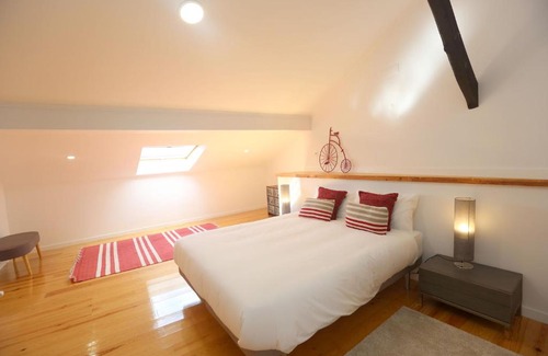 Santo Estevao Apartment | Enjoy Lisbon Alfama 2