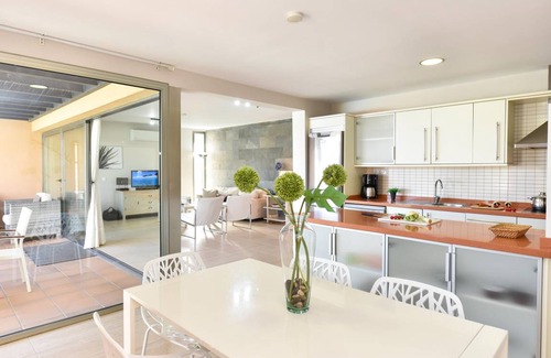 Salobre Villa | 115 m² Villa ∙ 3 bedrooms ∙ 6 guests